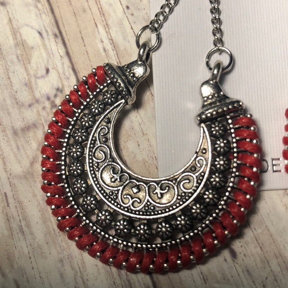 Tibetan style red & silver earrings NWT - Picture 2 of 4